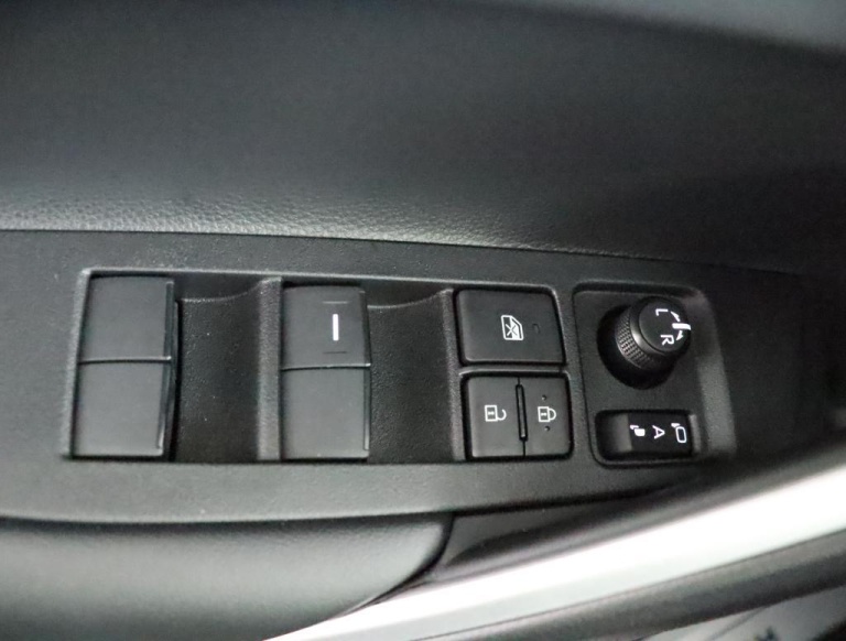 Toyota Corolla Cross - Hybrid 140 Active 23