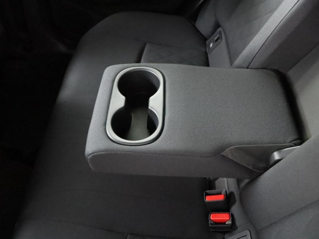 Toyota Corolla Cross - Hybrid 140 Active