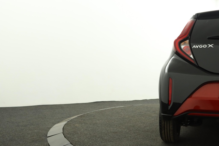 Toyota Aygo X - 1.0 VVT-i S-CVT Pulse 40