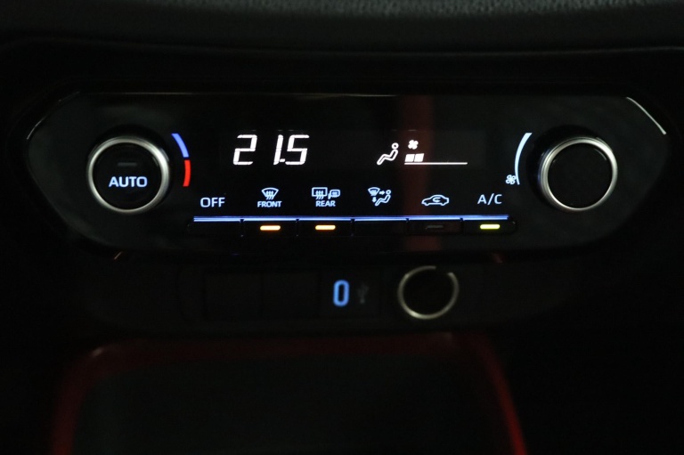 Toyota Aygo X - 1.0 VVT-i S-CVT Pulse 7