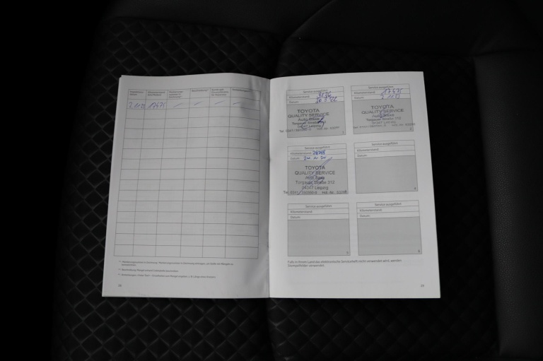 Toyota Yaris - 1.5 Hybrid Executive Sport 44