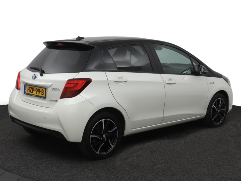 Toyota Yaris - 1.5 Hybrid Dynamic 2