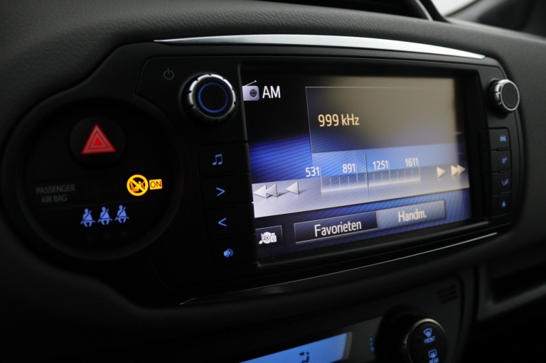 Toyota Yaris - 1.5 Hybrid Dynamic 44
