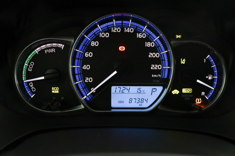 Toyota Yaris - 1.5 Hybrid Dynamic 6