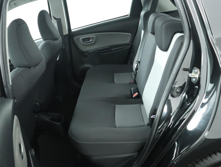 Toyota Yaris - 1.5 Hybrid Dynamic 18