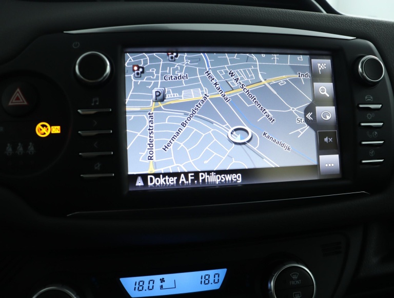 Toyota Yaris - 1.5 Hybrid Dynamic 28