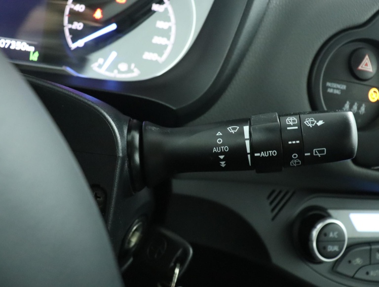 Toyota Yaris - 1.5 Hybrid Dynamic 32
