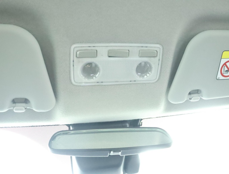 Toyota Yaris - 1.5 Hybrid Dynamic 35