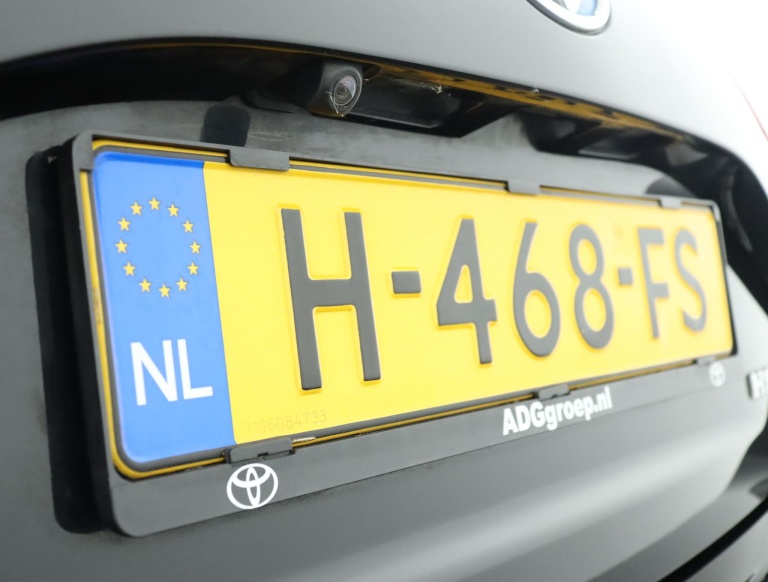 Toyota Yaris - 1.5 Hybrid Dynamic 41