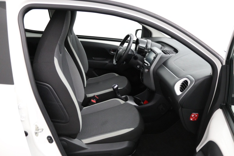 Toyota Aygo - 1.0 VVT-i x-play 22