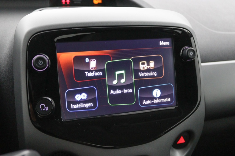 Toyota Aygo - 1.0 VVT-i x-play 38