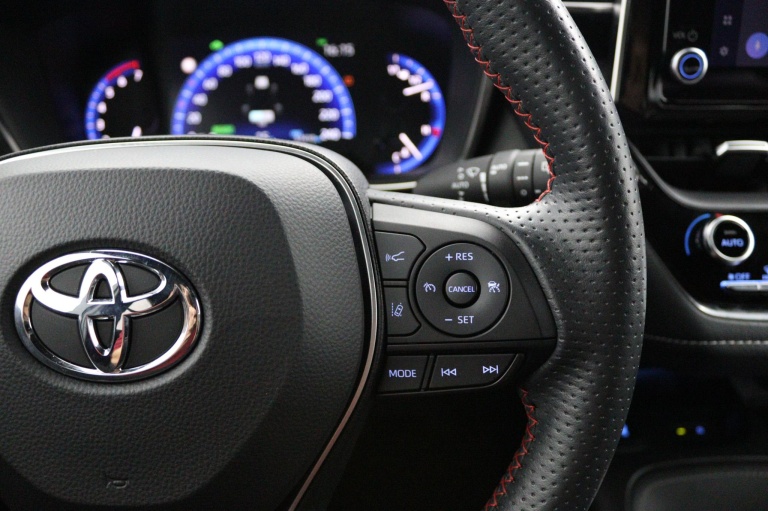 Toyota Corolla Touring Sports - 1.8 Hybrid GR-Sport 21