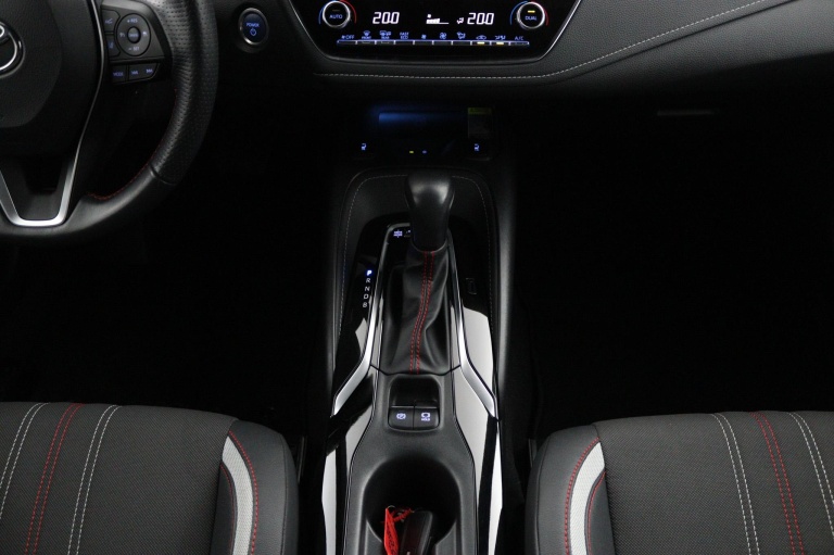 Toyota Corolla Touring Sports - 1.8 Hybrid GR-Sport 27