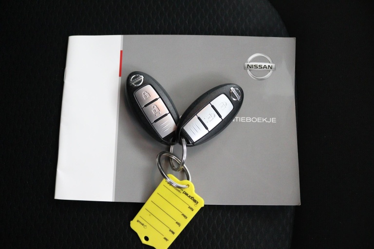 Nissan Qashqai - 1.2 N-Connecta 11