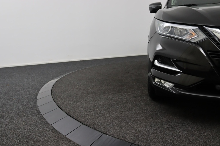 Nissan Qashqai - 1.2 N-Connecta 34