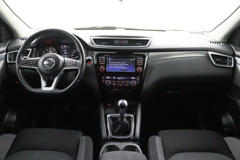 Nissan Qashqai - 1.2 N-Connecta 4