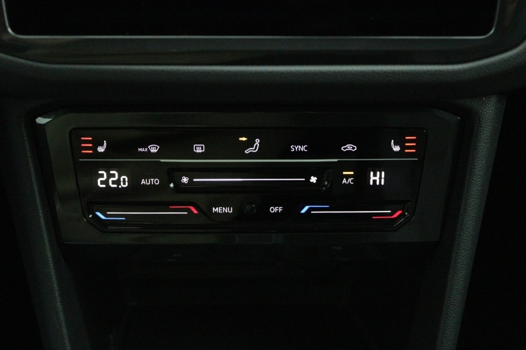 Volkswagen Tiguan - 1.5 TSI Life Business 20