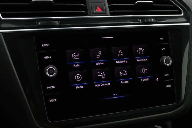 Volkswagen Tiguan - 1.5 TSI Life Business 21