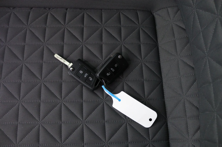 Volkswagen Tiguan - 1.5 TSI Life Business 31