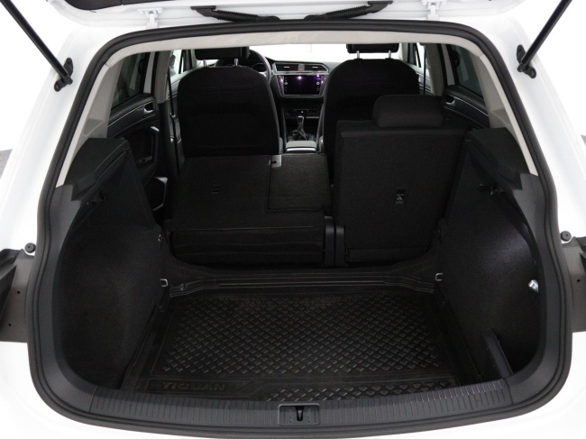 Volkswagen Tiguan - 1.5 TSI Life Business