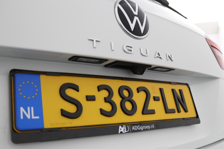 Volkswagen Tiguan - 1.5 TSI Life Business 43