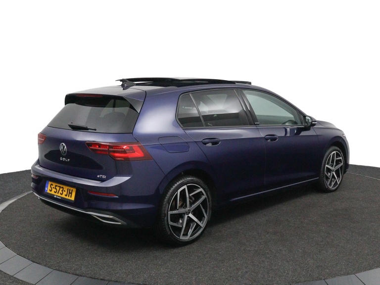 Volkswagen Golf - 1.5 eTSI Style 2