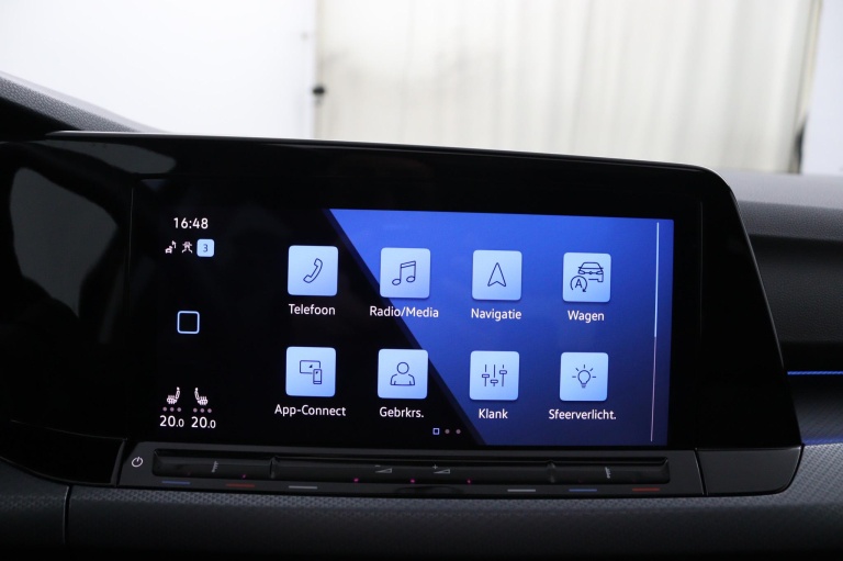 Volkswagen Golf - 1.5 eTSI Style 38