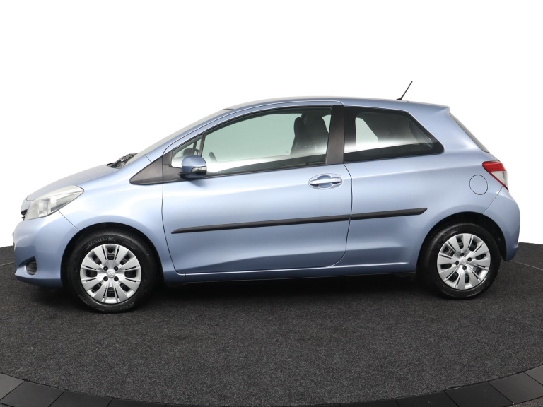 Toyota Yaris - 1.3 VVT-i Aspiration 3