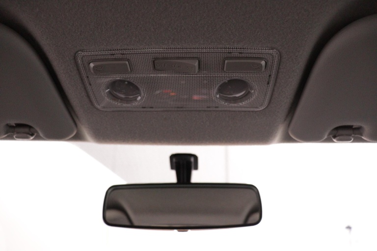 Toyota Yaris - 1.3 VVT-i Aspiration 31