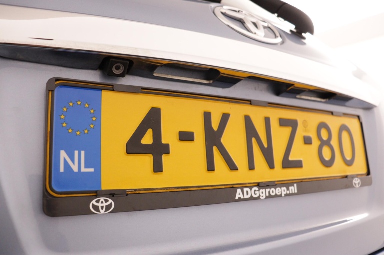 Toyota Yaris - 1.3 VVT-i Aspiration 37