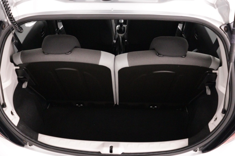 Toyota Aygo - 1.0 VVT-i x-play 23