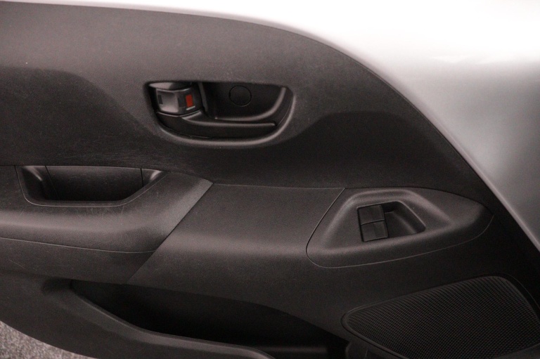 Toyota Aygo - 1.0 VVT-i x-play 27