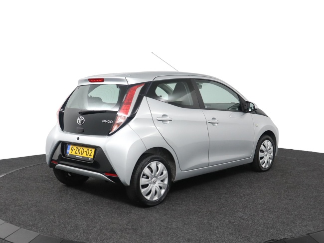 Toyota Aygo - 1.0 VVT-i x-play