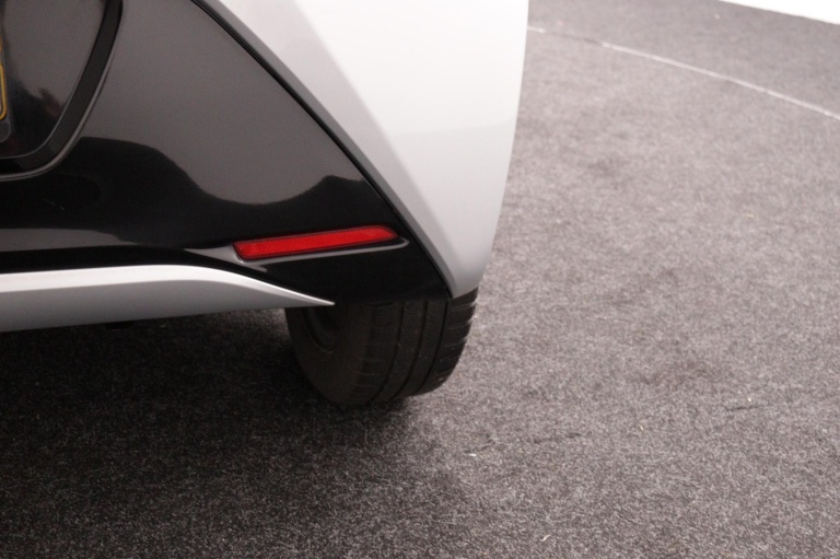 Toyota Aygo - 1.0 VVT-i x-play 38