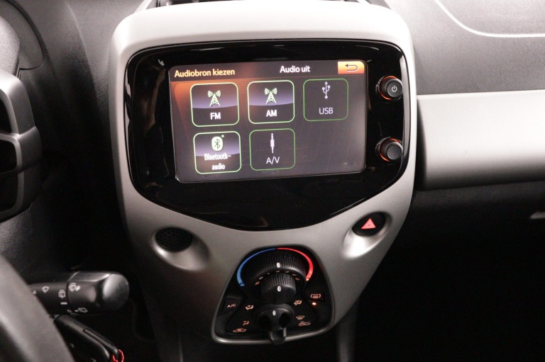 Toyota Aygo - 1.0 VVT-i x-play 41