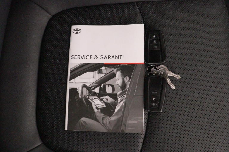 Toyota RAV4 - 2.5 Hybrid AWD Executive 11