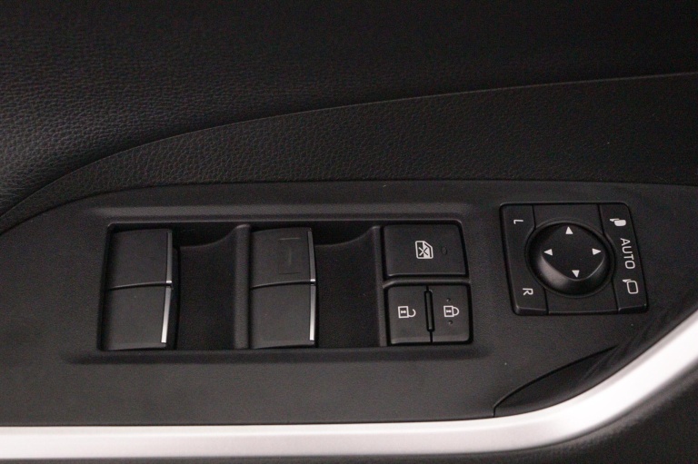 Toyota RAV4 - 2.5 Hybrid AWD Executive 28