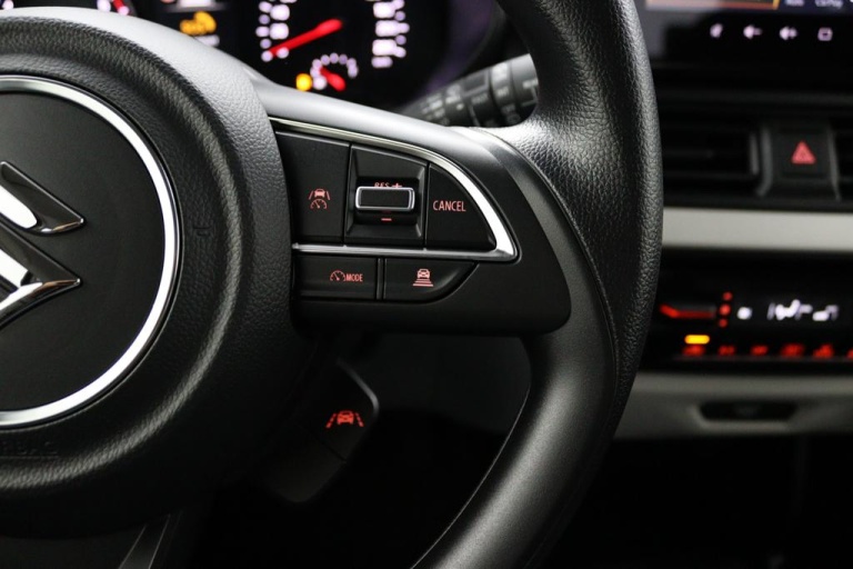 Suzuki Swift - 1.2 Comfort Smart Hybrid 22