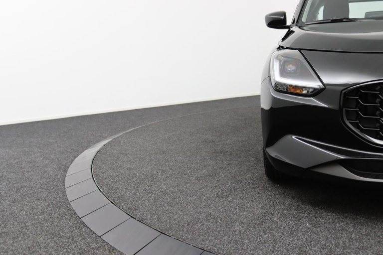 Suzuki Swift - 1.2 Comfort Smart Hybrid 36