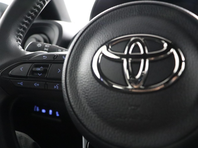 Toyota Aygo X - 1.0 VVT-i MT Play