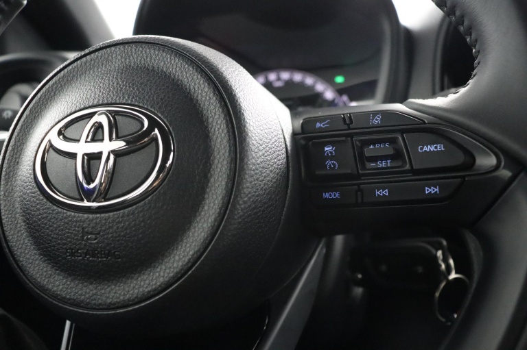 Toyota Aygo X - 1.0 VVT-i MT Play 21