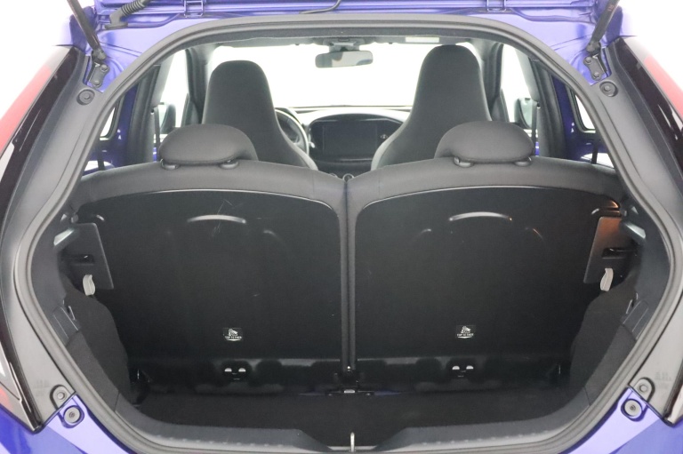 Toyota Aygo X - 1.0 VVT-i MT Play 24