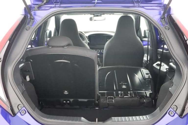 Toyota Aygo X - 1.0 VVT-i MT Play 25