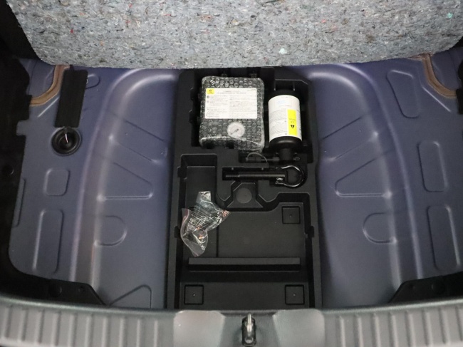 Toyota Aygo X - 1.0 VVT-i MT Play