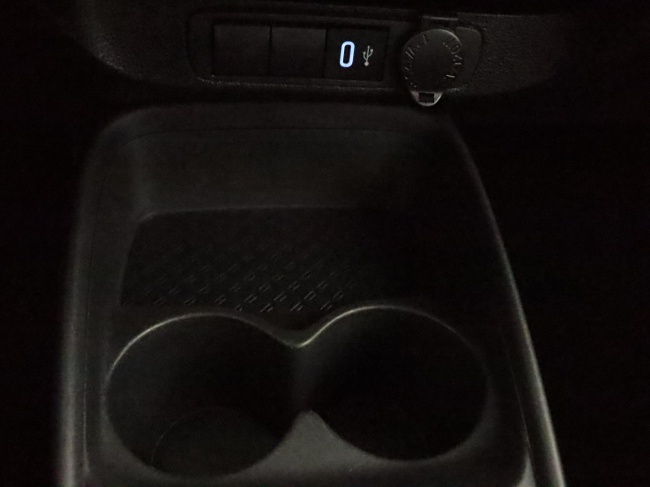 Toyota Aygo X - 1.0 VVT-i MT Play