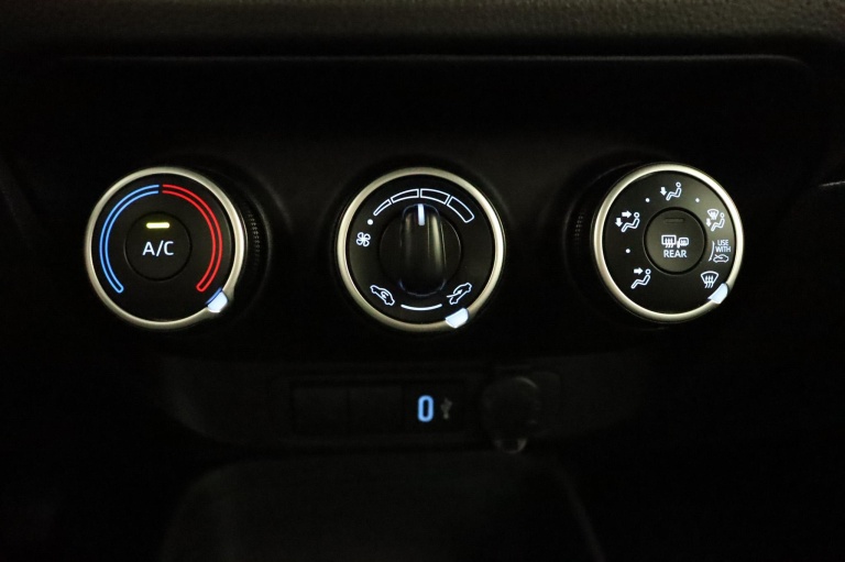 Toyota Aygo X - 1.0 VVT-i MT Play 7