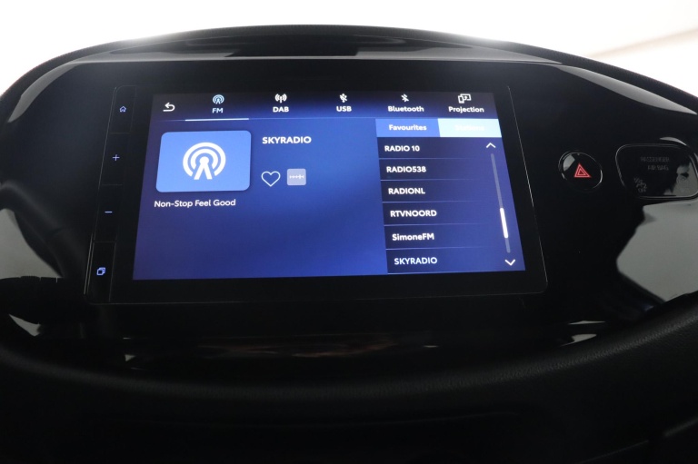 Toyota Aygo X - 1.0 VVT-i MT Play 8