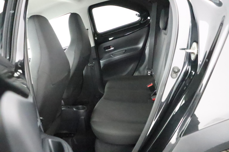 Toyota Aygo X - 1.0 VVT-i S-CVT first 18