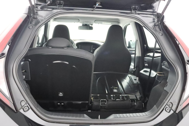 Toyota Aygo X - 1.0 VVT-i S-CVT first 25