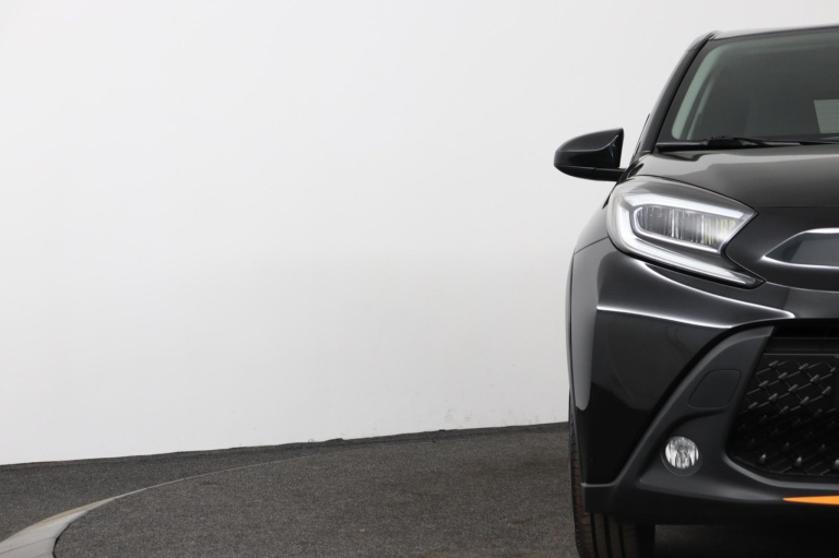 Toyota Aygo X - 1.0 VVT-i S-CVT first 35